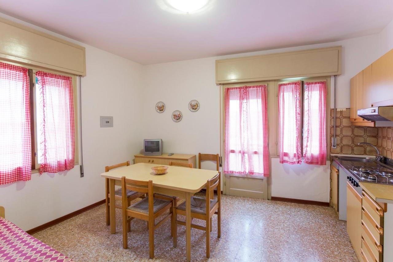 Stella D'Oro Caorle Exterior foto